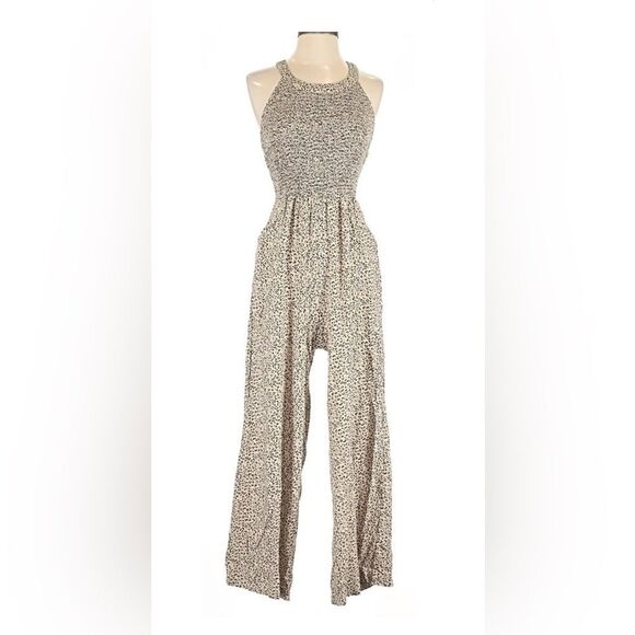 Jessica Simpson cheetah Jumpsuit - Picture 1 of 8